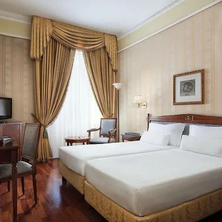 Hotel Sina De La 4*