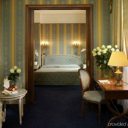 Hotel Sina De La