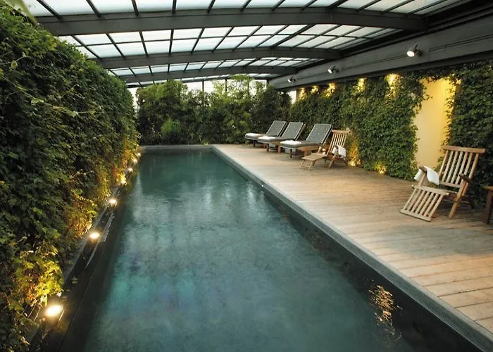 Sina De La Hotell 4*